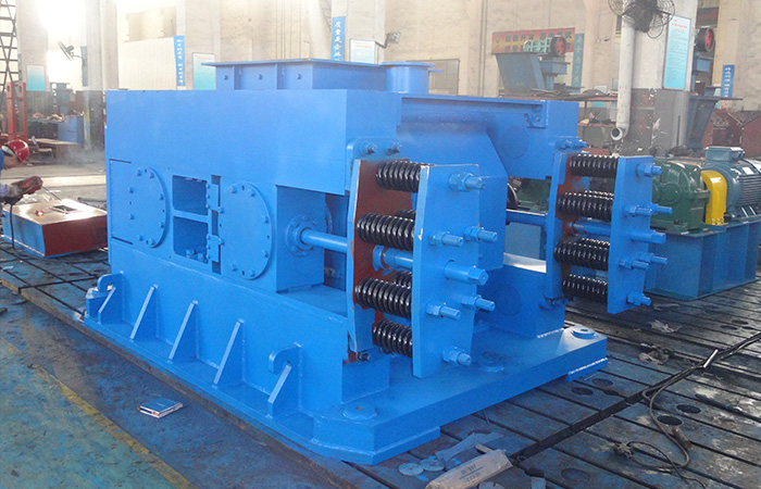 Double Teeth-Roller Crusher