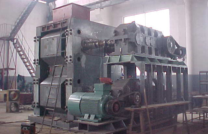 Four Roller Crusher