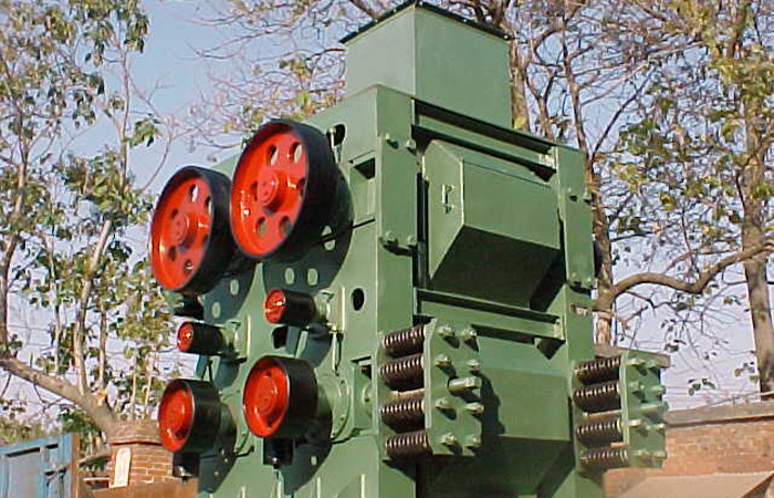 Four Roller Crusher